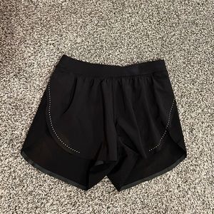 Lululemon fast and free shorts